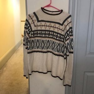 American Eagle large winter sweater